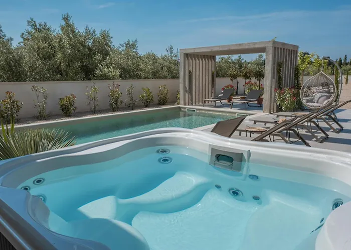 Utopia Дом отдыха *